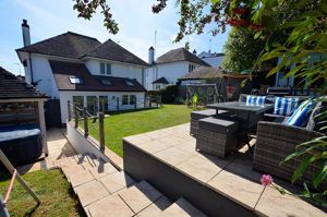 Photo 19- click for photo gallery